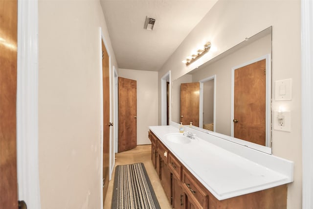 13230 Ferry Hill Ln, Houston, TX 77015 - bathroom featuring vanity