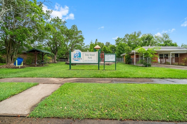 1702 Sheridan Dr, Baytown, TX 77520 - view of community featuring a carport