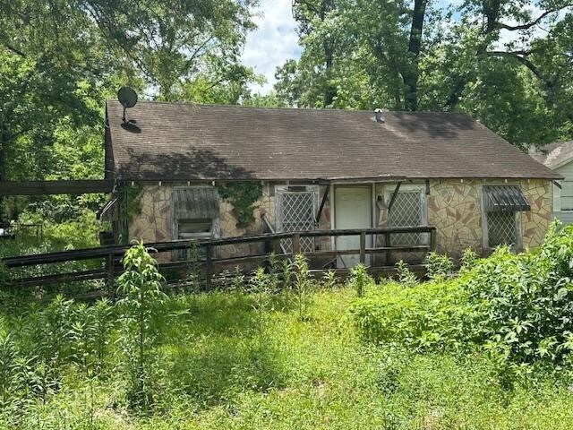 3238 Beaumont Ave, Liberty, TX 77575 - photo 3