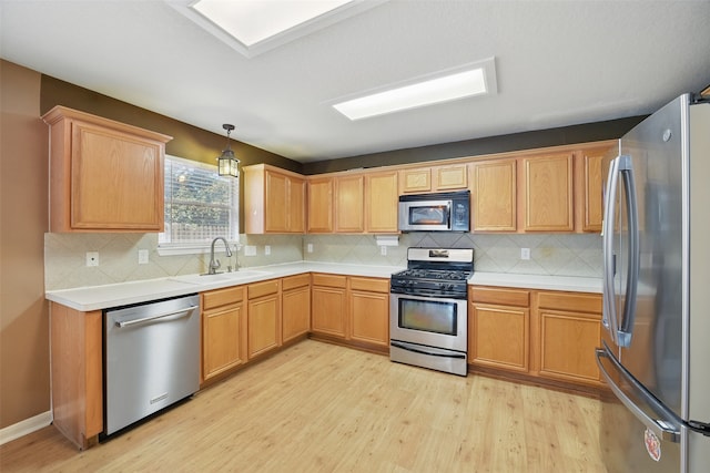 3339 Painted Meadow Cir, Katy, TX 77449 - photo 3