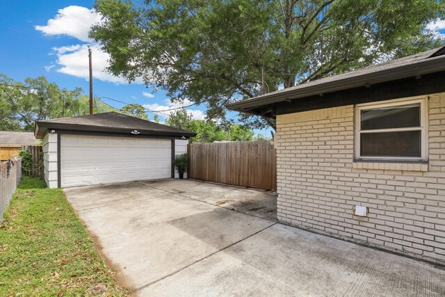 5602 W Bellfort St, Houston, TX 77035 - photo 23