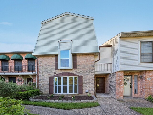 1812 Saxony Ln, Houston, TX 77058 - photo 3