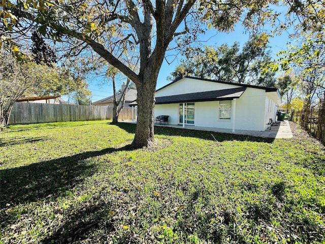 3605 Barberry Dr, Houston, TX 77051 - exterior space featuring a yard and a fenced backyard