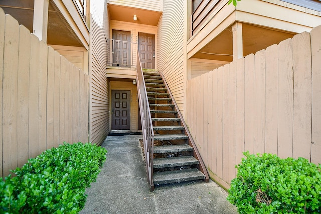 10555 Turtlewood Ct Unit 2606, Houston, TX 77072 - view of exterior entry