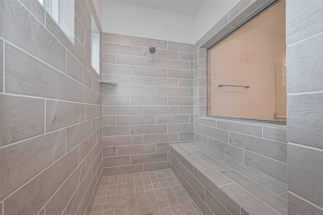 8928 Covenant Pl, Houston, TX 77055 - bathroom with a tile shower