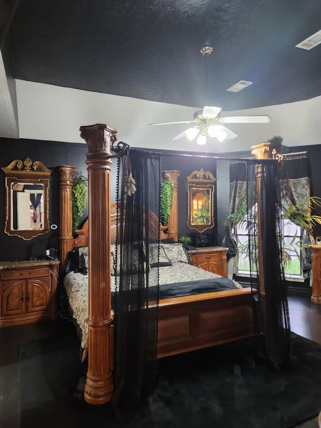 3226 Blackcastle Dr, Houston, TX 77068 - bedroom featuring visible vents