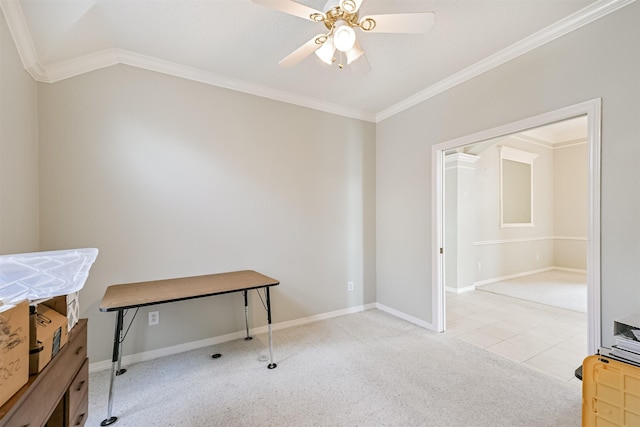misc room with ceiling fan, carpet floors, crown molding, and baseboards