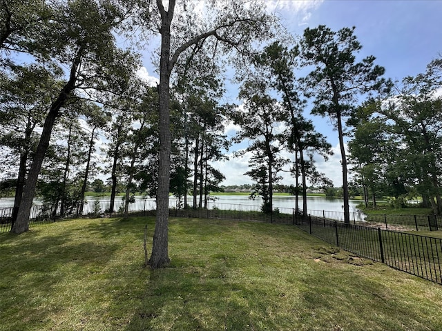 469 Shoreview Dr, Conroe, TX 77303 - photo 2