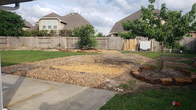 13315 Edison Trace Ln, Tomball, TX 77377 - view of yard with a fenced backyard