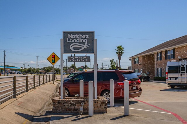 3535 Nasa Rd 1St Pkwy, Unit 36, Seabrook, TX 77586 - exterior space featuring traffic signs