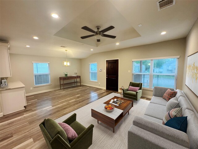 3060 Noble St, Houston, TX 77026 - living room featuring baseboards, recessed lighting, a ceiling fan, visible vents, and wood finished floors