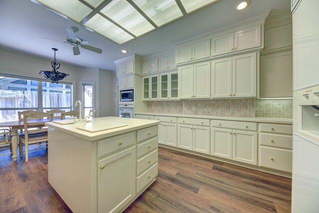 2206 Creekwood Ln, Brenham, TX 77833 - photo 16