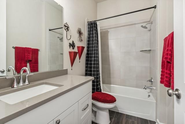 1919 Hickory Grove Ln, Tomball, TX 77375 - full bath featuring shower / tub combo, vanity, and toilet
