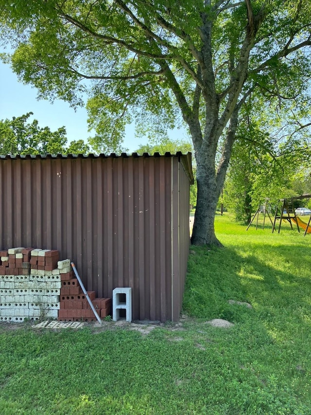 view of outdoor structure