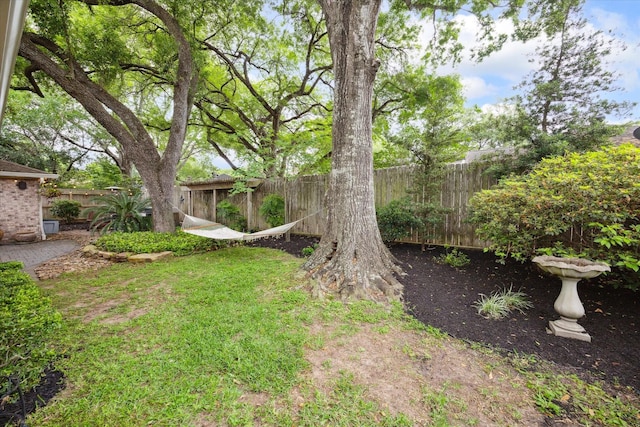 view of yard featuring fence