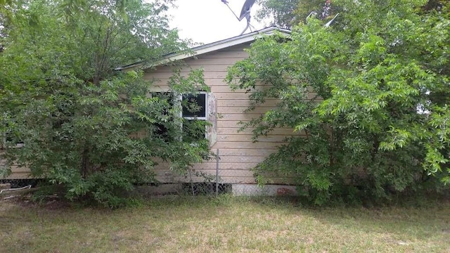 view of side of property