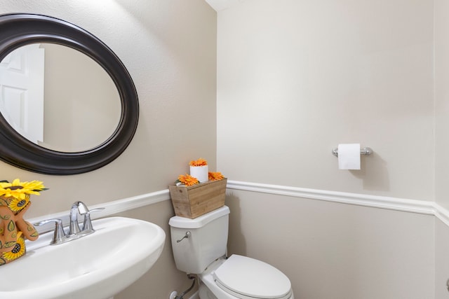 8322 Calico Canyon Dr, Tomball, TX 77375 - bathroom with a sink and toilet