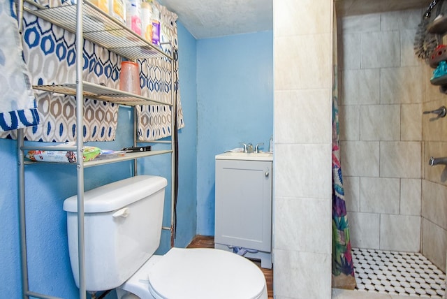 1905 Tennessee St, Baytown, TX 77520 - full bath with toilet and tiled shower