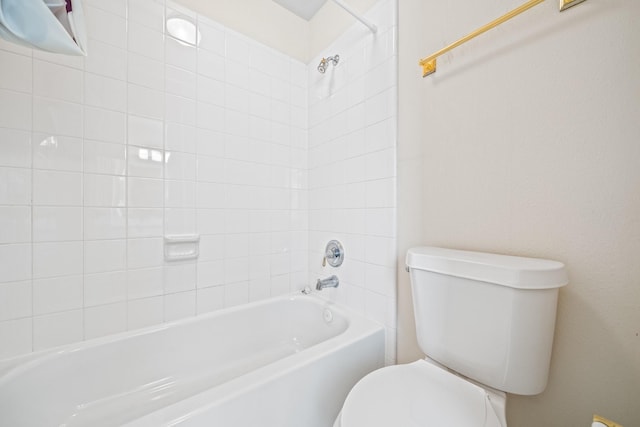 6214 Laguna Del Rey Dr, Houston, TX 77041 - full bathroom featuring shower / bath combination and toilet
