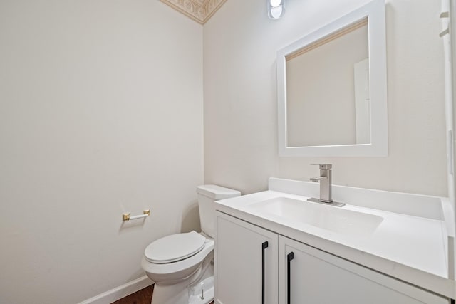 6214 Laguna Del Rey Dr, Houston, TX 77041 - bathroom featuring vanity, baseboards, toilet, and wood finished floors