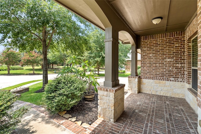 view of patio / terrace with covered porch