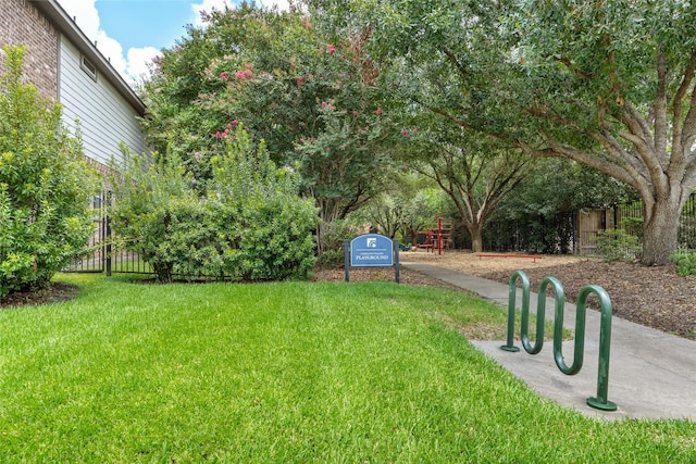 view of yard featuring fence