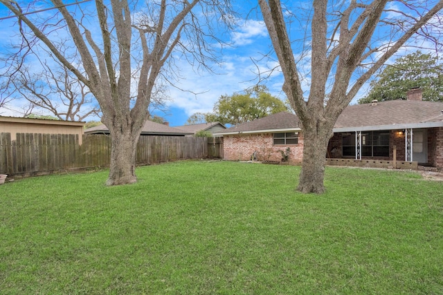800 Fairway Dr, Richmond, TX 77469 - view of yard featuring a fenced backyard