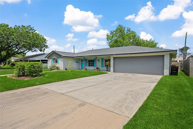 802 Maplewood St, Baytown, TX 77520 - photo 1
