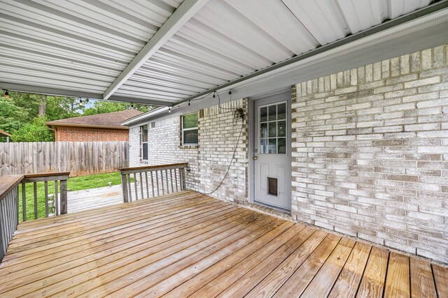 deck with fence