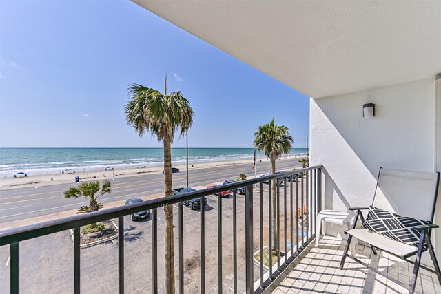 7310 Seawall Blvd Unit 303, Galveston, TX 77551 - photo 2