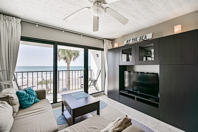 7310 Seawall Blvd Unit 303, Galveston, TX 77551 - photo 9