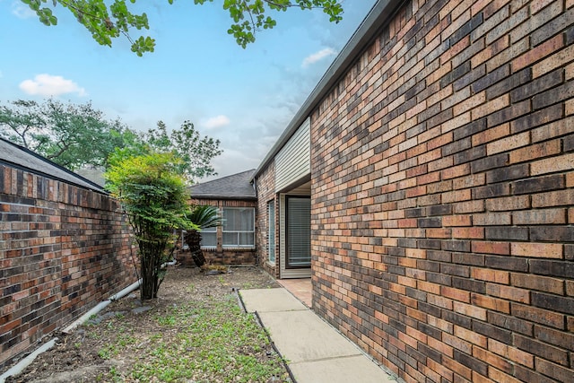 5893 Southern Hills Dr, Houston, TX 77069 - exterior space featuring a patio area and a fenced backyard