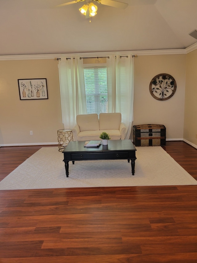234 Fantasy Ln, Montgomery, TX 77356 - living area featuring a ceiling fan, wood finished floors, ornamental molding, and vaulted ceiling