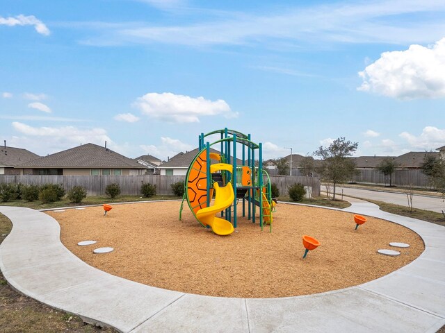 306 Bennett St, Angleton, TX 77515 - communal playground with fence