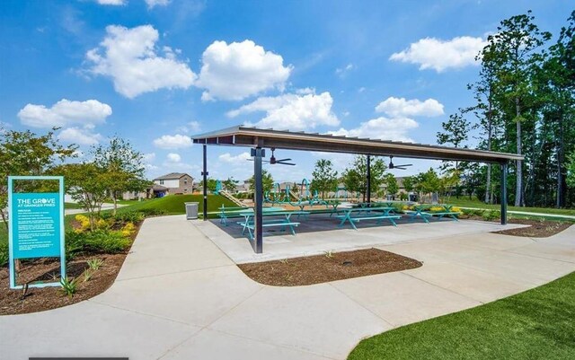 16899 Needlepoint Dr, Conroe, TX 77302 - view of community