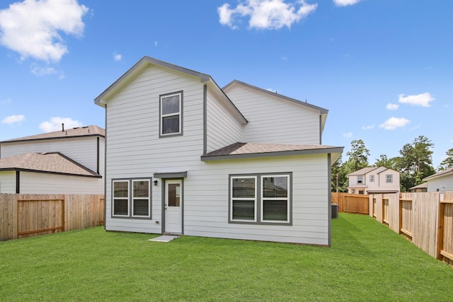 16899 Needlepoint Dr, Conroe, TX 77302 - rear view of property featuring a fenced backyard and a shingled roof