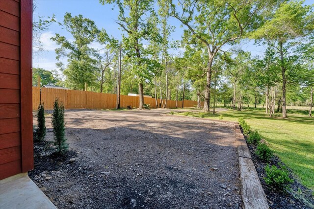 11571 Robin Ln, Conroe, TX 77303 - view of yard featuring fence