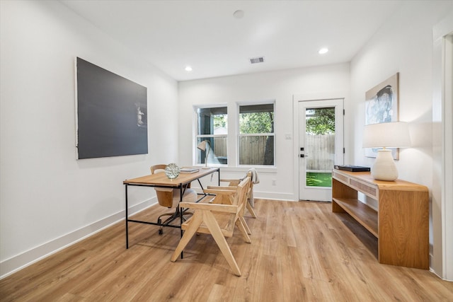 4123 De George St, Houston, TX 77009 - office area featuring light wood-type flooring, baseboards, visible vents, and recessed lighting