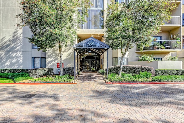 661 Bering Dr Unit 301, Houston, TX 77057 - view of building exterior
