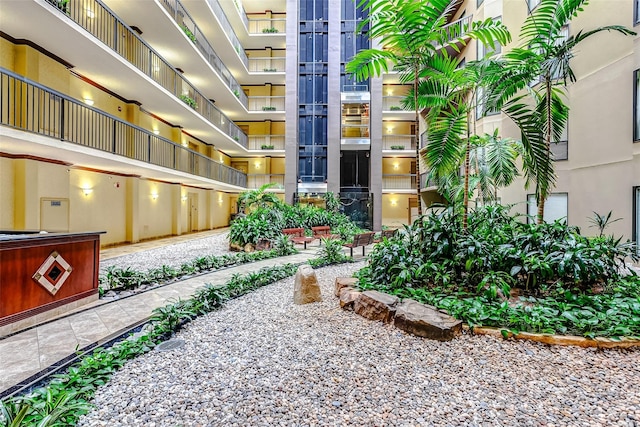 661 Bering Dr Unit 301, Houston, TX 77057 - view of home's community