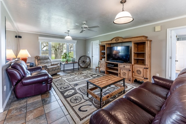 living area featuring crown molding, a textured ceiling, a ceiling fan, and baseboards