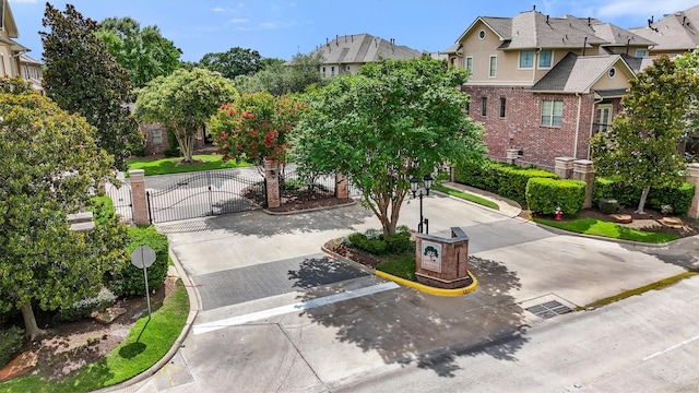 7818 Stoneyway Dr, Houston, TX 77040