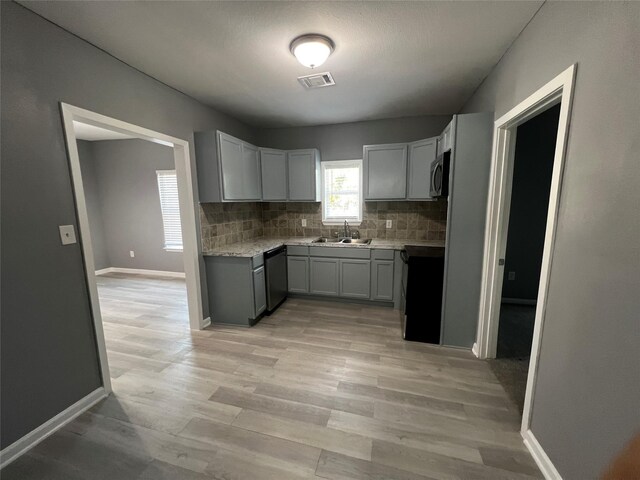 601 Armstrong, Snook, TX 77878 - photo 5