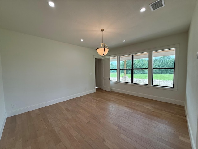 15420 Highlander Ct, Montgomery, TX 77356 - empty room with baseboards, light wood-style floors, and recessed lighting