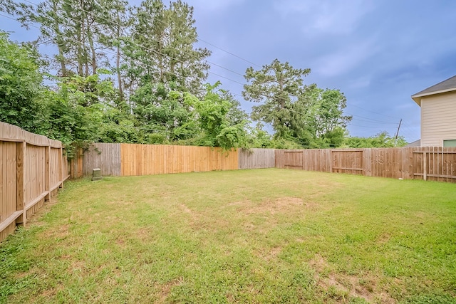 21423 Palma Grove Way, Houston, TX 77073 - view of yard featuring a fenced backyard