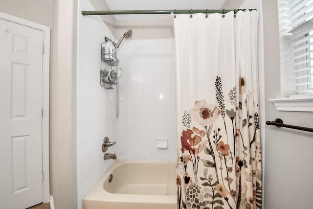 3011 Fairchild Ave, Needville, TX 77461 - bathroom featuring shower / tub combo with curtain