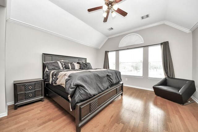 6222 Skyline Dr Unit 27, Houston, TX 77057 - bedroom with lofted ceiling, crown molding, light wood-style floors, and visible vents