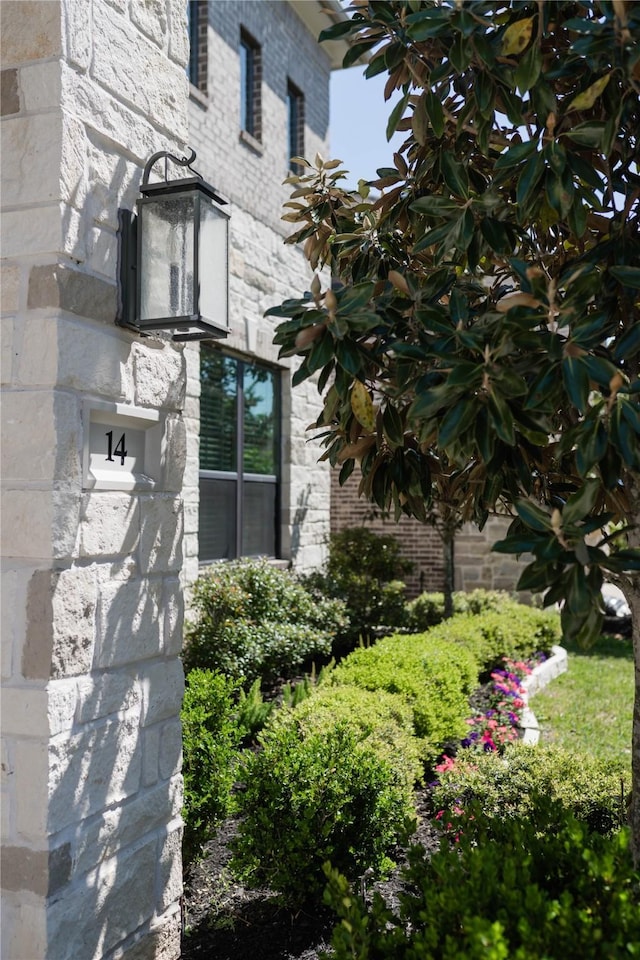 view of home's exterior