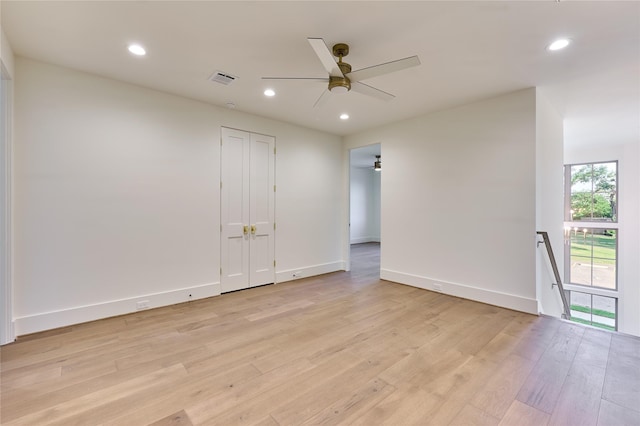 spare room featuring visible vents, recessed lighting, ceiling fan, and light wood finished floors