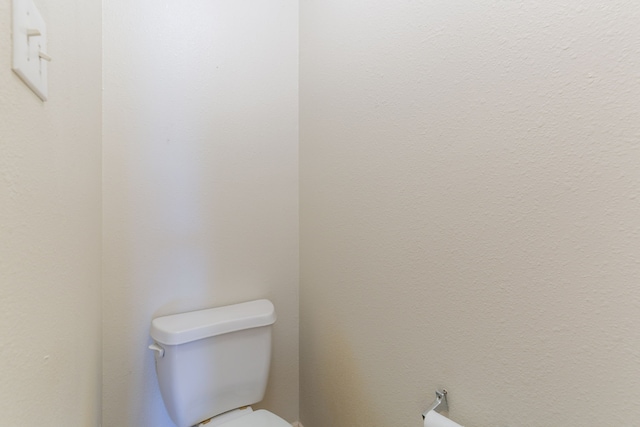 bathroom featuring toilet